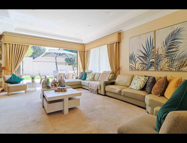 5 BEDROOM HOUSE FOR SALE IN ALBERANTE